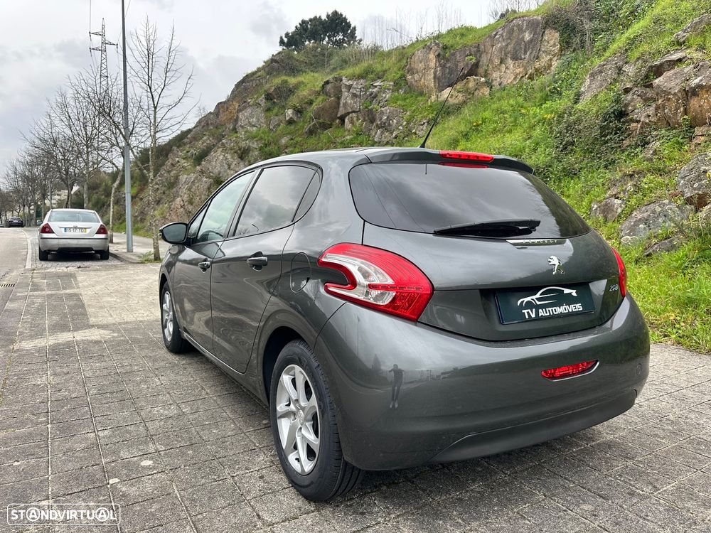 Peugeot 208 1.4 HDi Active - 6