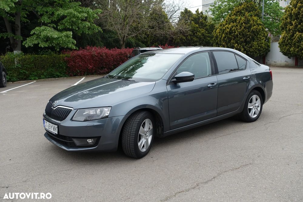 Skoda Octavia 1.4 TSI ELEGANCE - 6