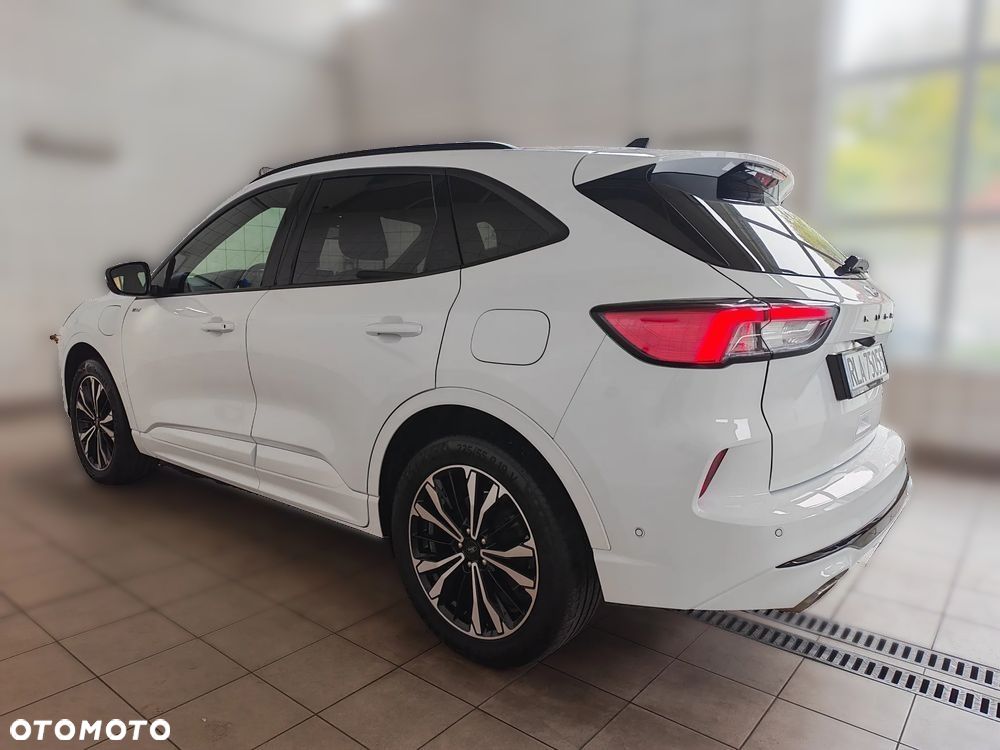 Ford Kuga - 3