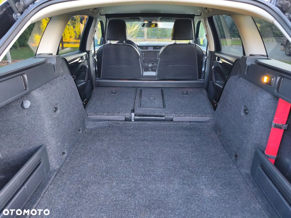 Skoda Octavia 1.6 TDI Style - 26