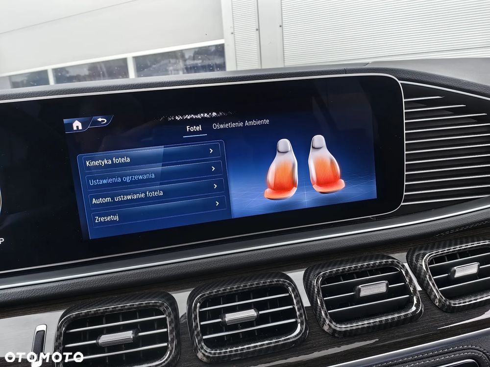 Mercedes-Benz GLE - 22