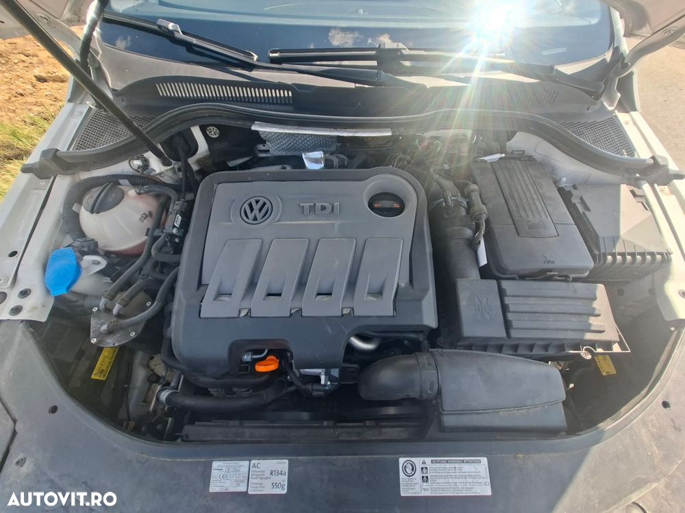 Volkswagen Passat CC 2.0 TDI DPF DSG - 35