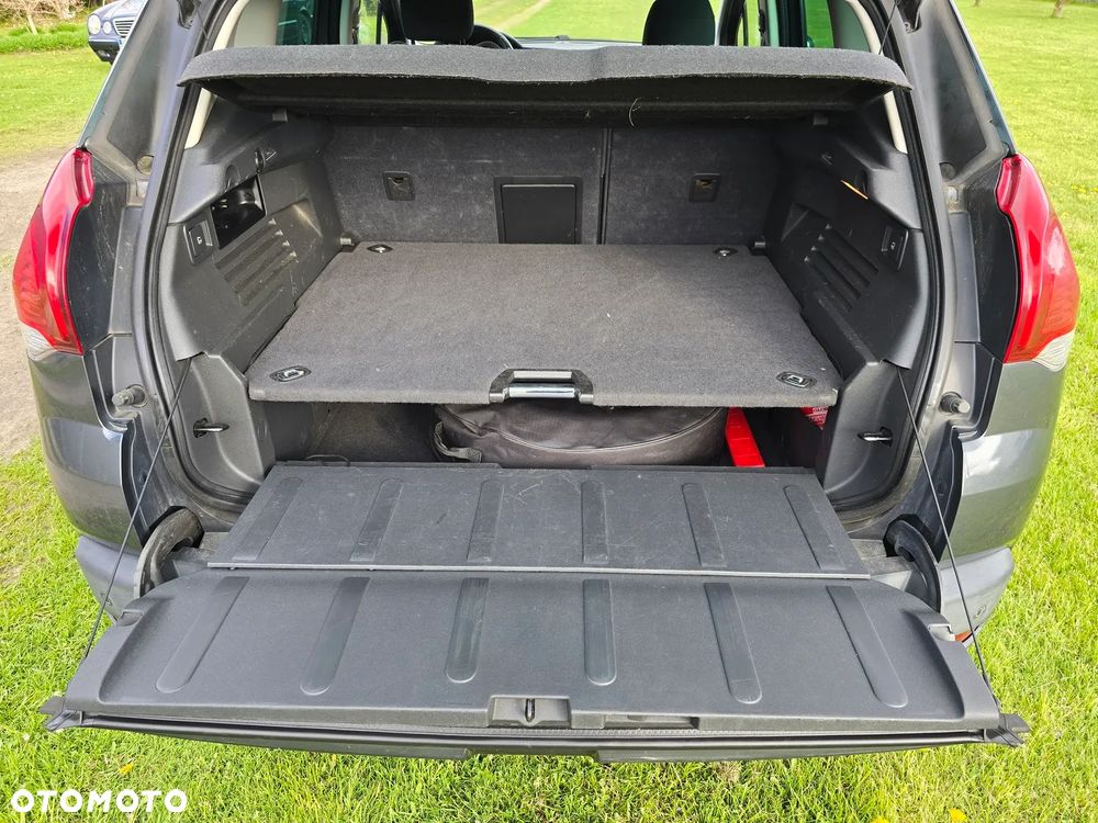 Peugeot 3008 1.6 Premium - 9