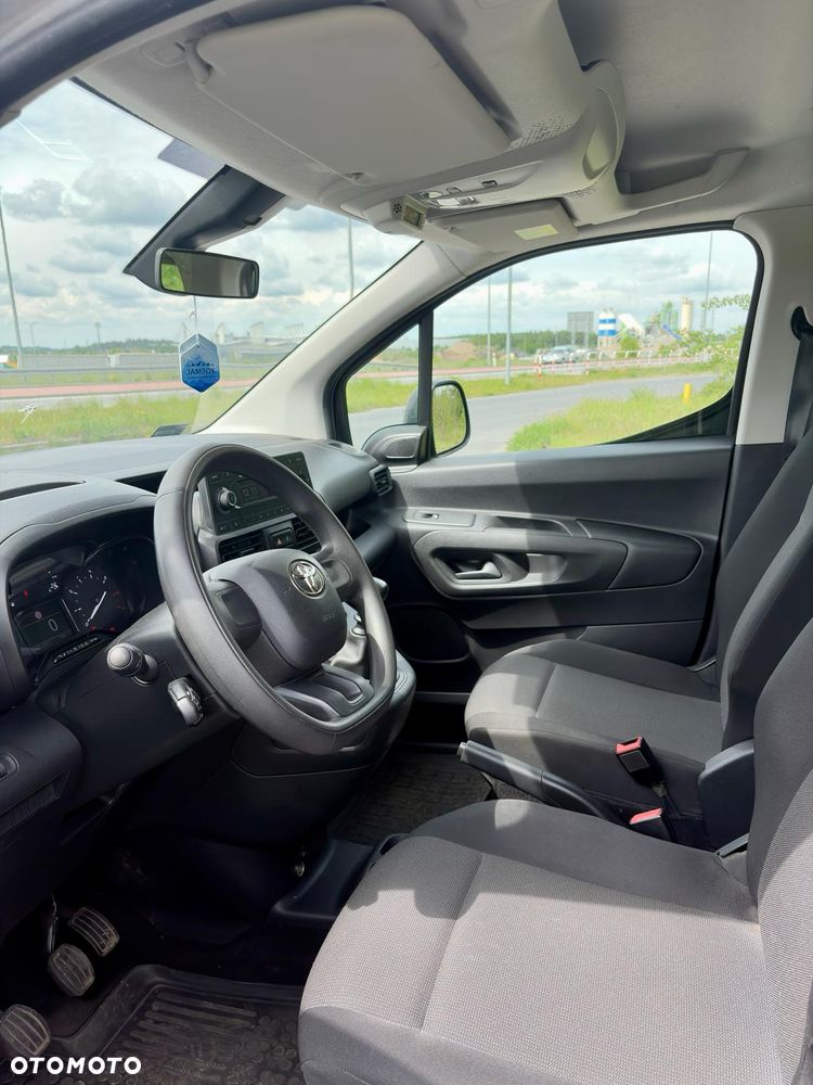 Toyota Proace City Verso Long 1.5 D-4D Combi - 11