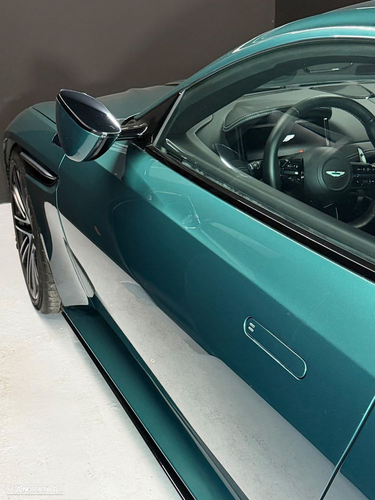 Aston Martin DB12 Coupé V8 - 4