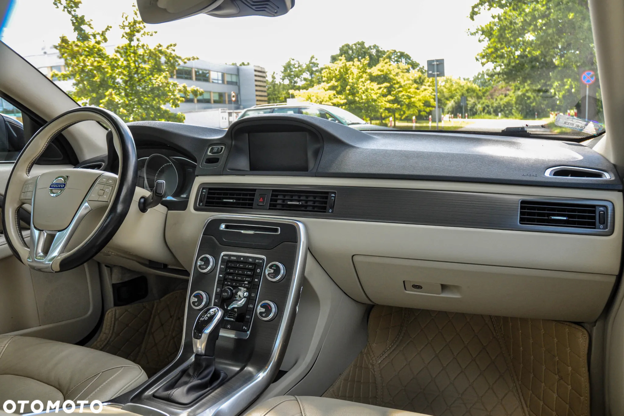 Volvo S80 - 11