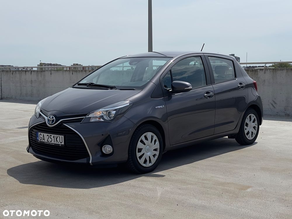 Toyota Yaris Hybrid 100 Premium EU6 - 3