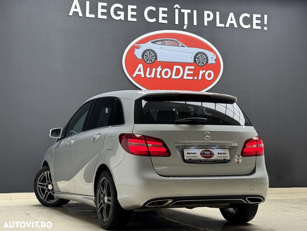 Mercedes-Benz B 180 d 7G-DCT Style - 4
