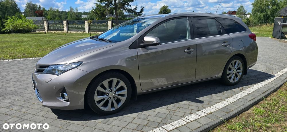 Toyota Auris 1.8 HSD Luna - 5