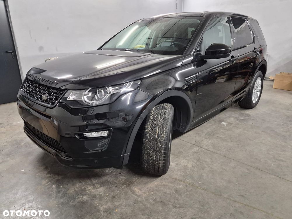 Land Rover Discovery Sport - 1