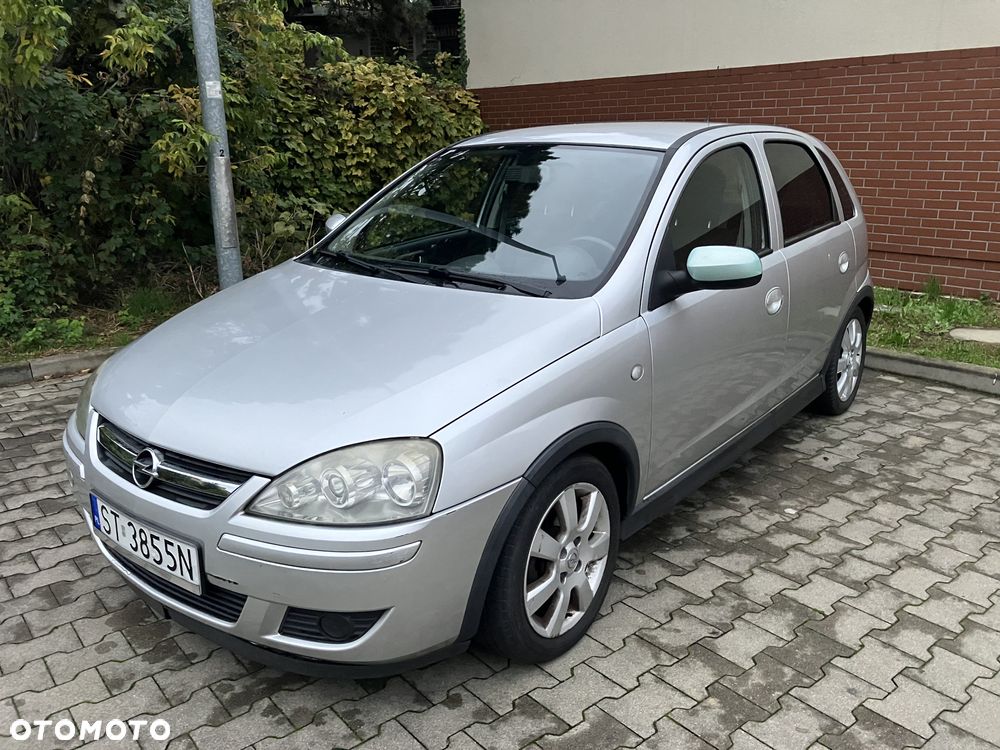 Opel Corsa 1.2 16V Cosmo - 5