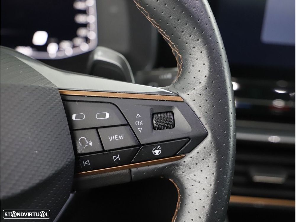 Cupra Formentor 1.4 e-Hybrid DSG VZ - 33