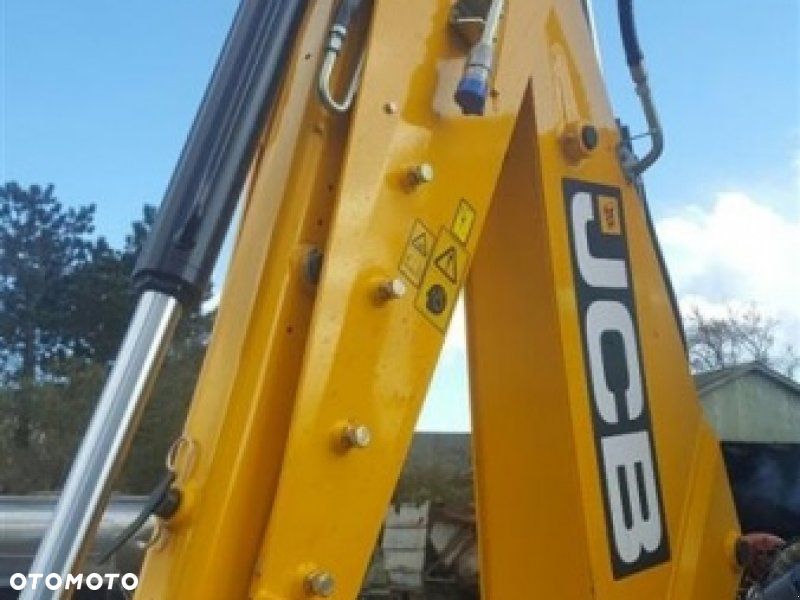 JCB JCB 4CX PC4 ,2016 4x4 / PC4/ Servo - 4