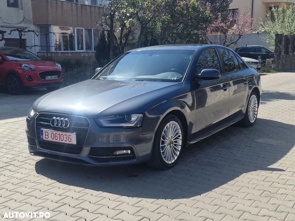 Audi A4 2.0 TFSI quattro S tronic S line Sportpaket - 3