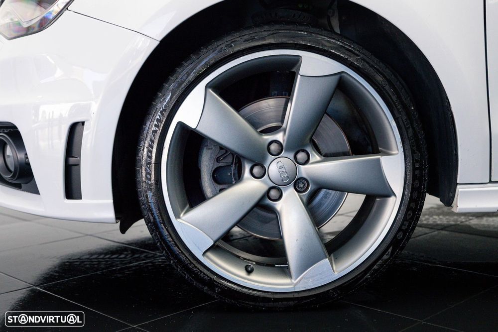 Audi A1 Sportback 2.0 TDI S line Sport Pack - 9