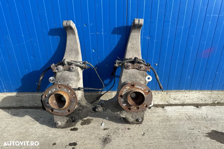 Fuzeta dreapta fata 3.0D BMW Seria 5 F10 [2009 - 2013] - 1