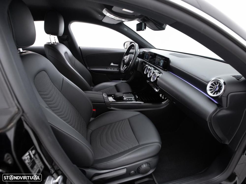 Mercedes-Benz CLA 250 e 8G-DCT - 10