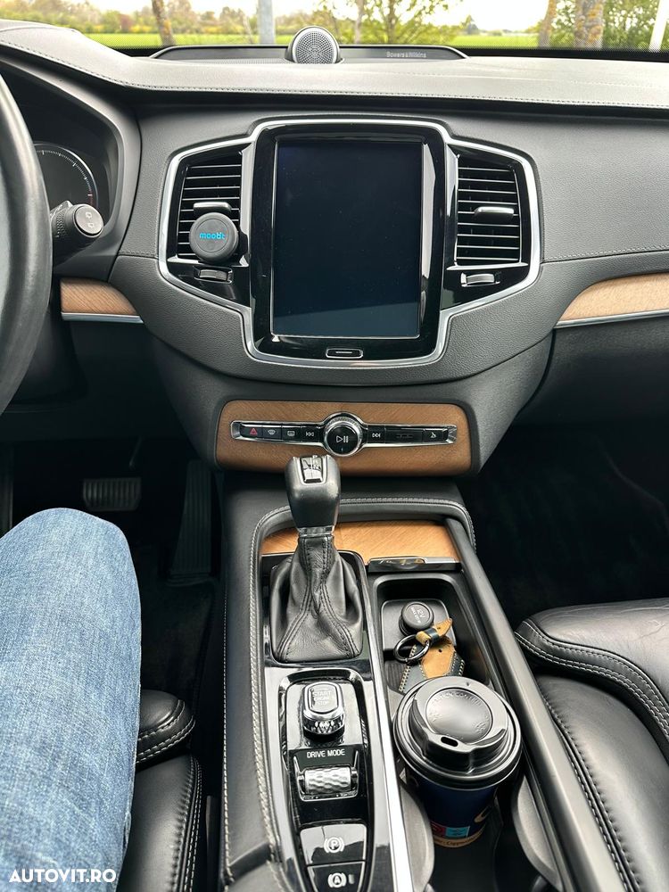 Volvo XC 90 D5 AWD Geartronic Inscription - 21