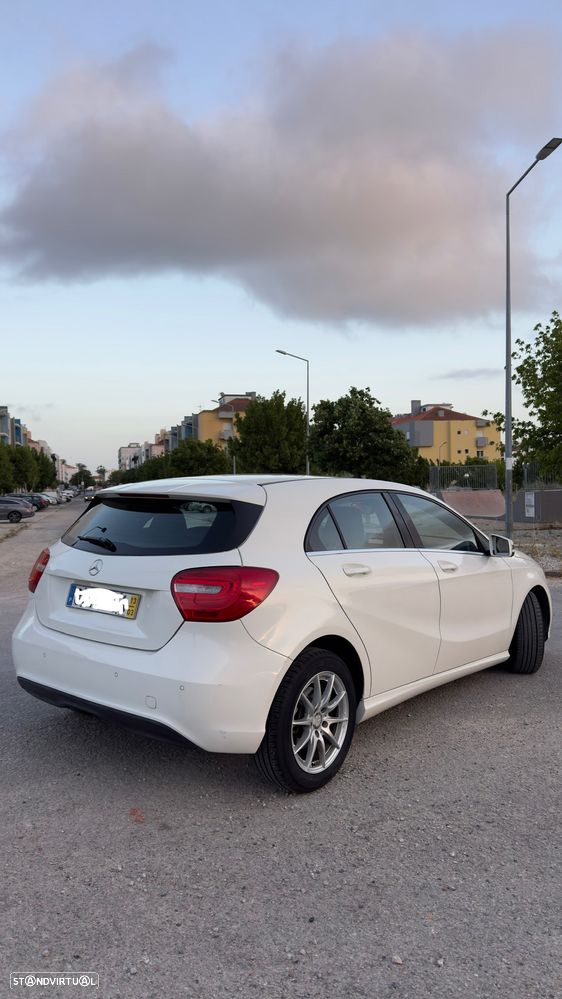 Mercedes-Benz A 180 CDI (BlueEFFICIENCY) - 11