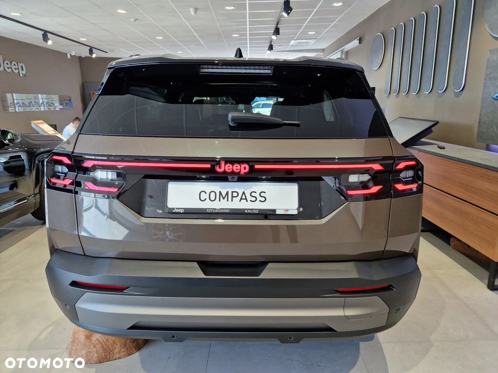 Jeep Compass 1.2 T3 mHEV First Edition FWD DCT - 4