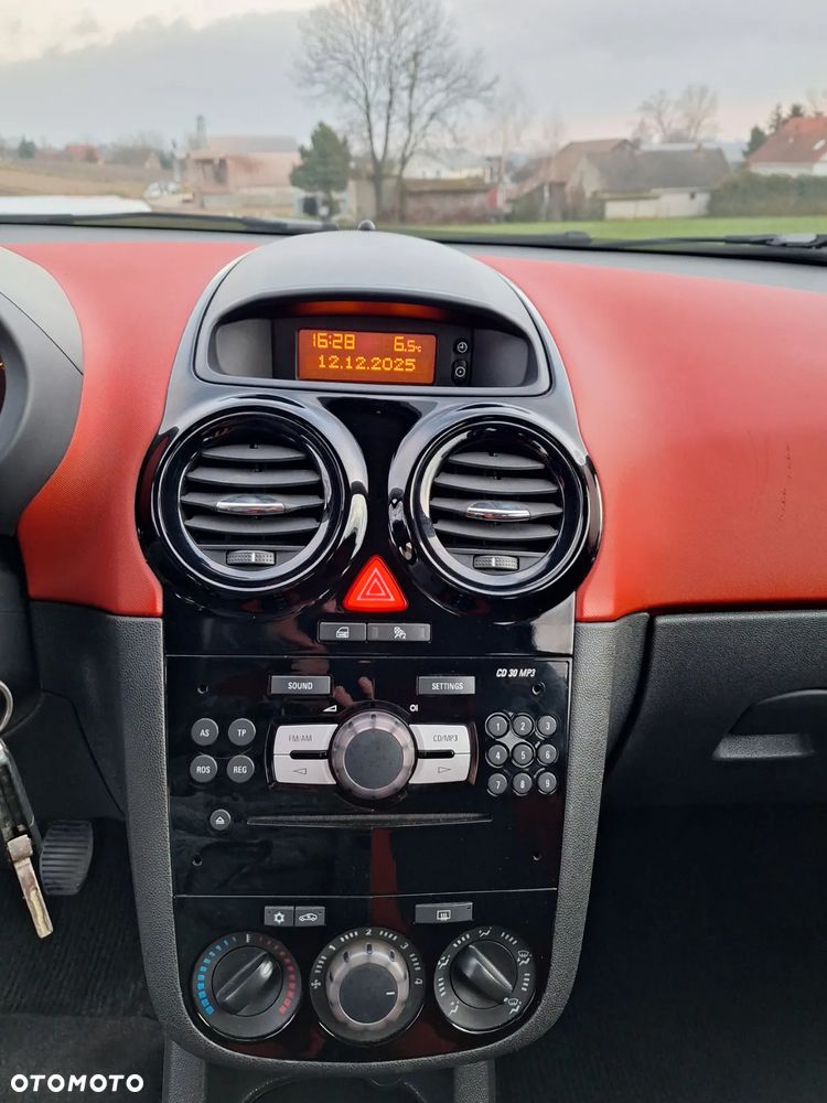 Opel Corsa - 13