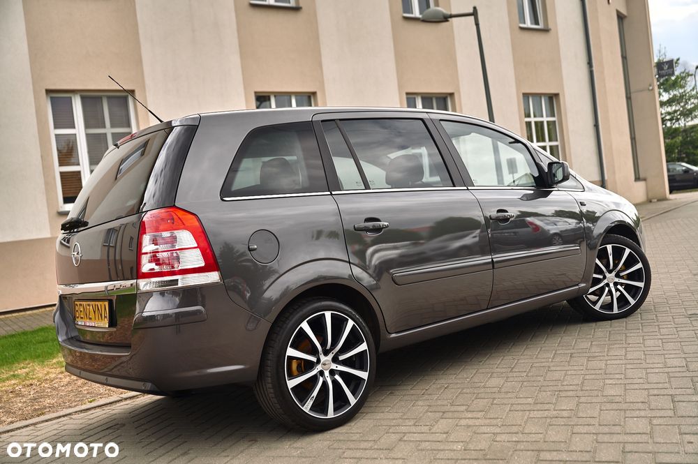 Opel Zafira 1.8 16V Comfort - 3
