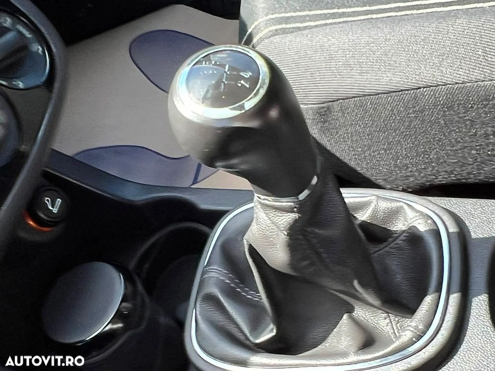 Opel Corsa 1.4 Cosmo - 21