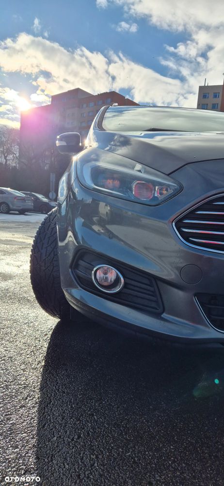 Ford S-Max 2.0 TDCi Titanium - 12