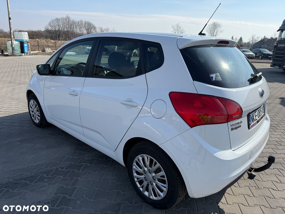 Kia Venga 1.4 CRDi 90 Dream-Team Edition - 6