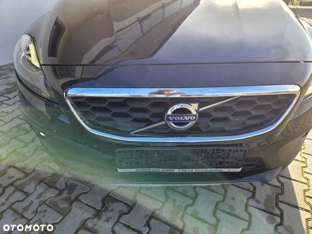 Volvo V40 Cross Country - 23