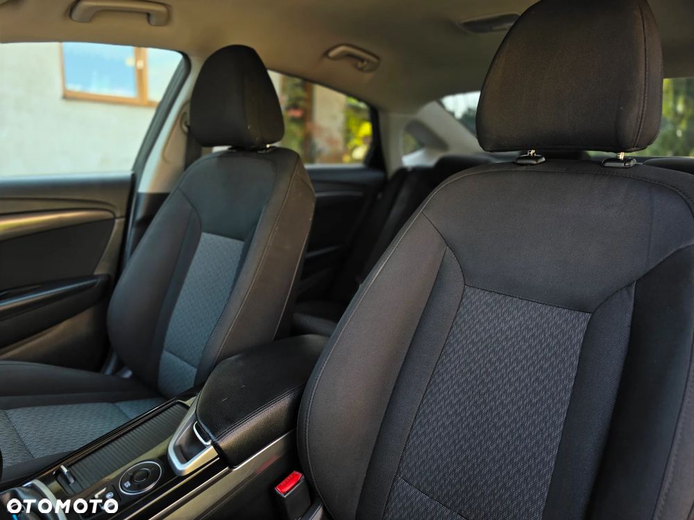 Hyundai i40 - 24
