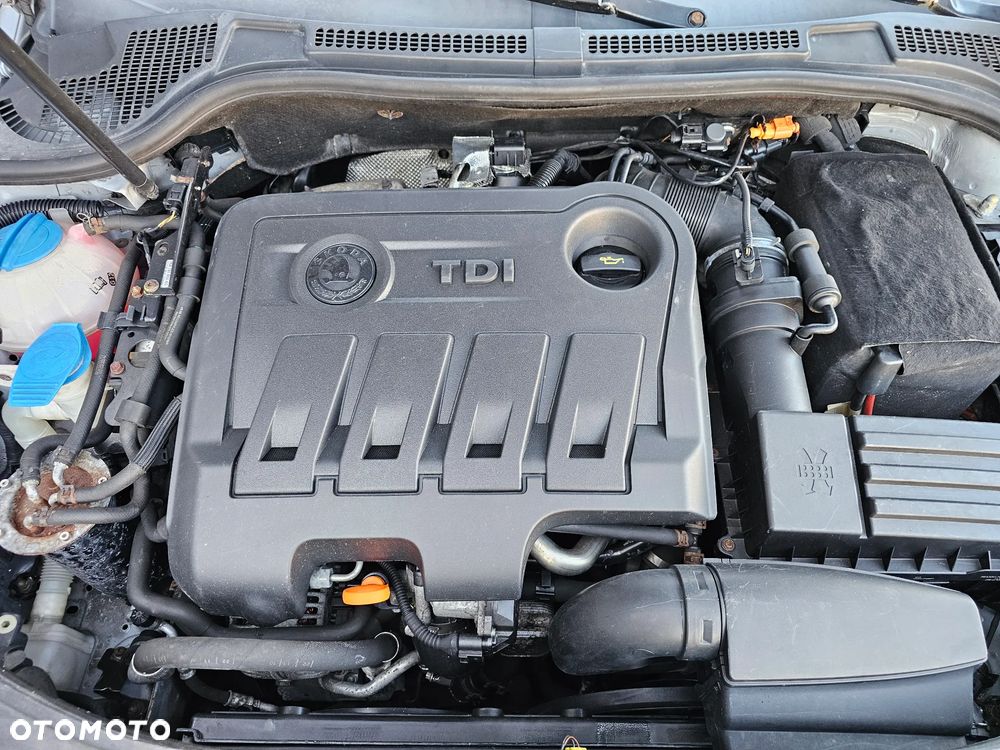 Skoda Superb 2.0 TDI Exclusive - 23
