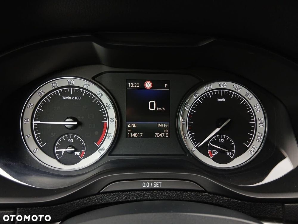 Skoda Karoq 2.0 TDI SCR 4x2 Ambition DSG - 36