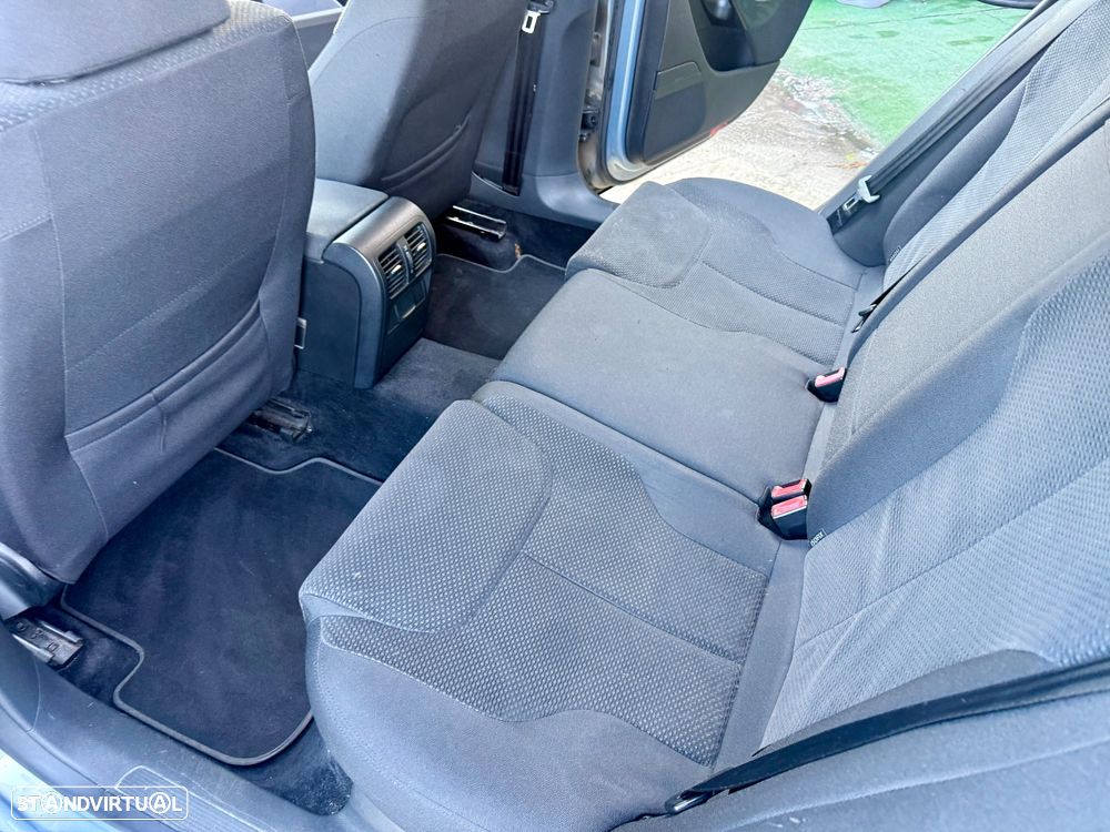 VW Passat Variant 1.9 TDi Confortline - 50