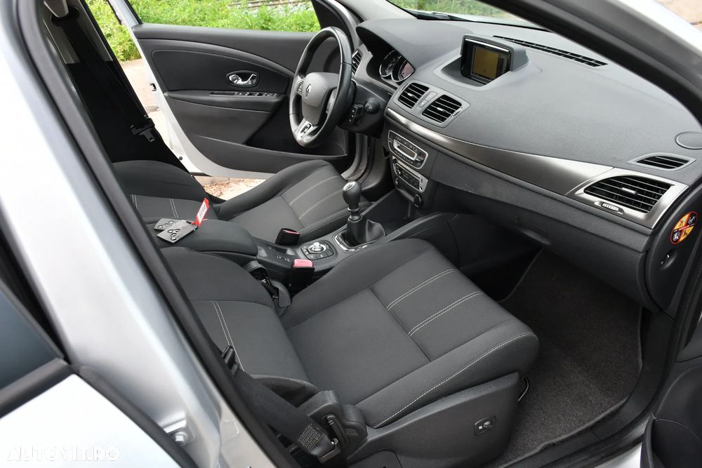 Renault Megane ENERGY dCi 110 GT LINE - 23
