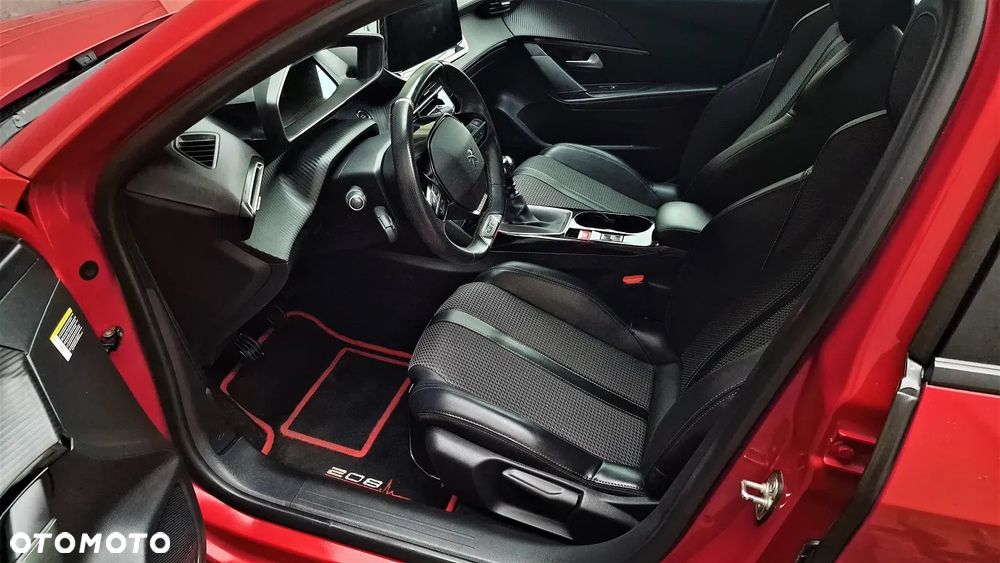 Peugeot 208 1.2 PureTech GT Line S&S - 11