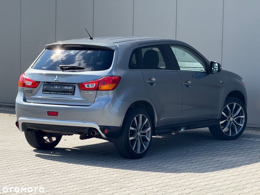 Mitsubishi ASX - 12