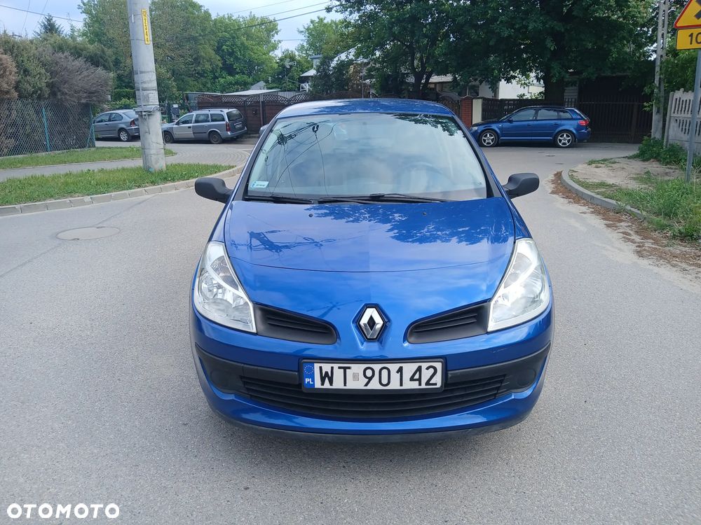 Renault Clio - 12