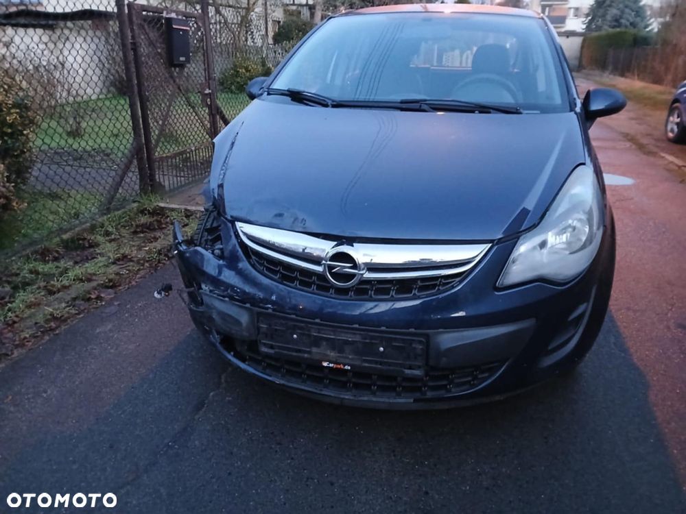Opel Corsa - 8