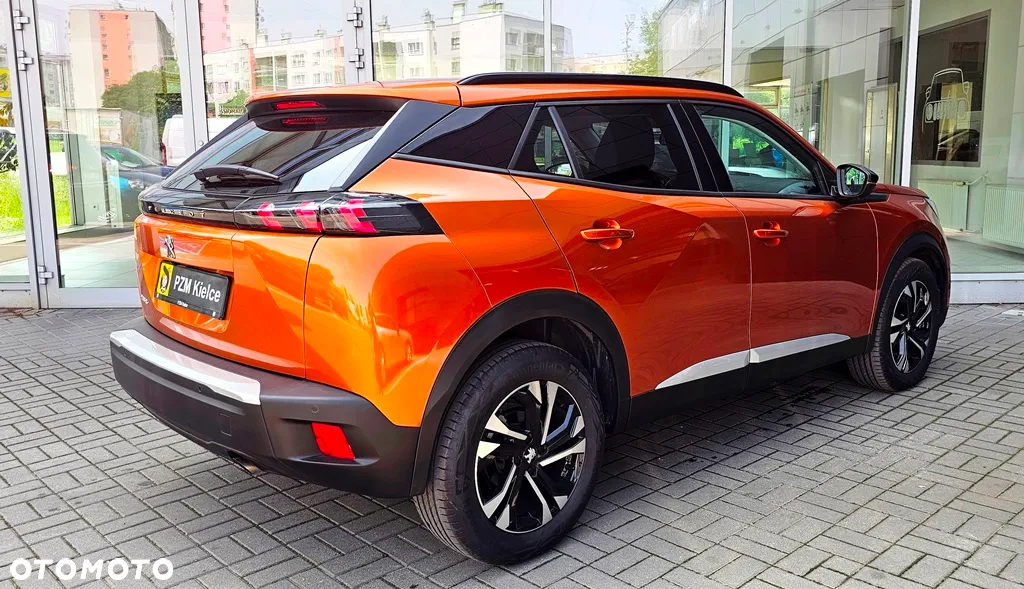 Peugeot 2008 1.2 PureTech Allure Pack S&S - 6