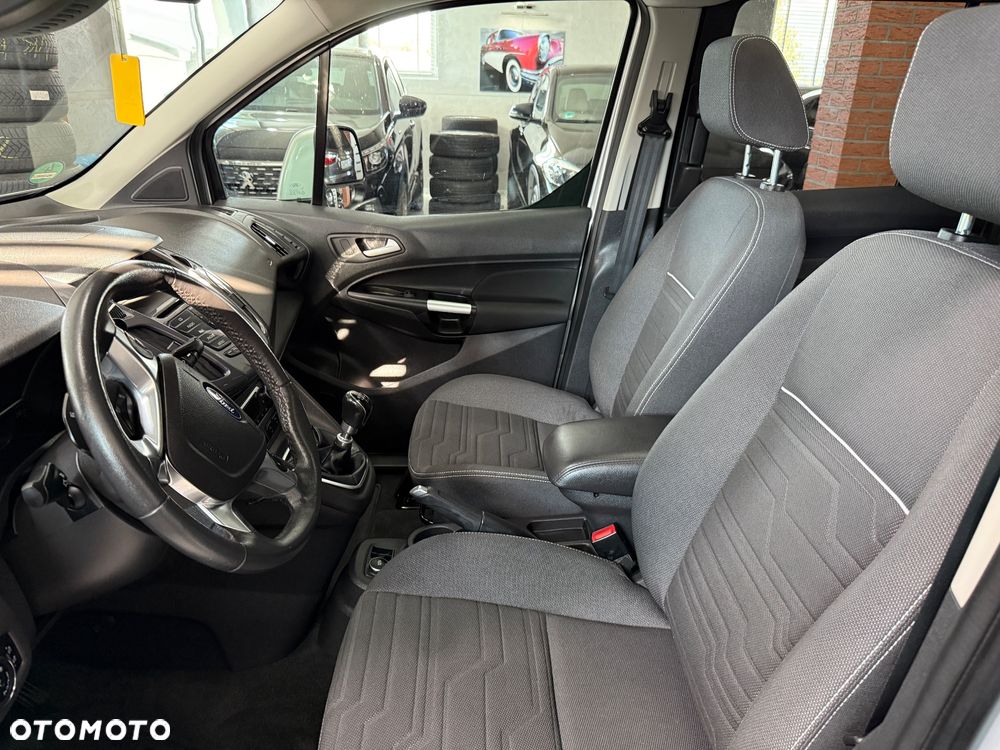 Ford Tourneo Connect Grand 1.5 TDCi Start/Stop Titanium - 17