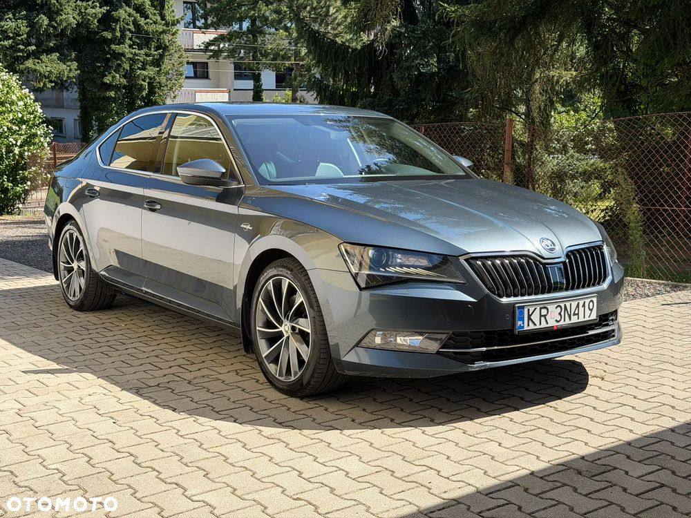 Skoda Superb 2.0 TDI L&K DSG - 1