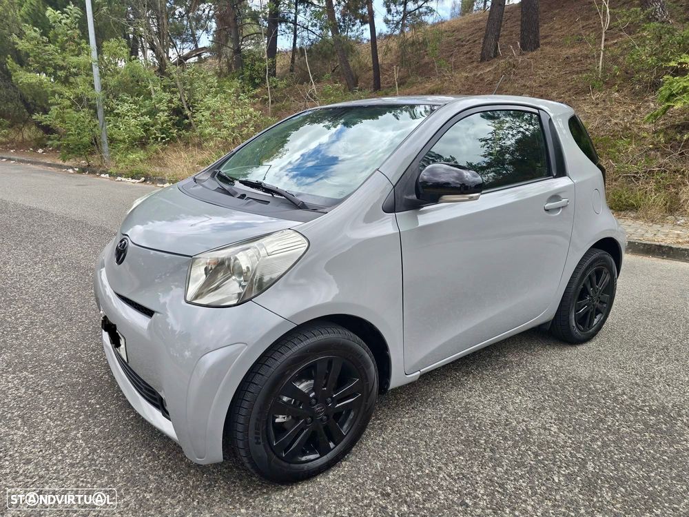 Toyota iQ 1.4 D-4D - 1