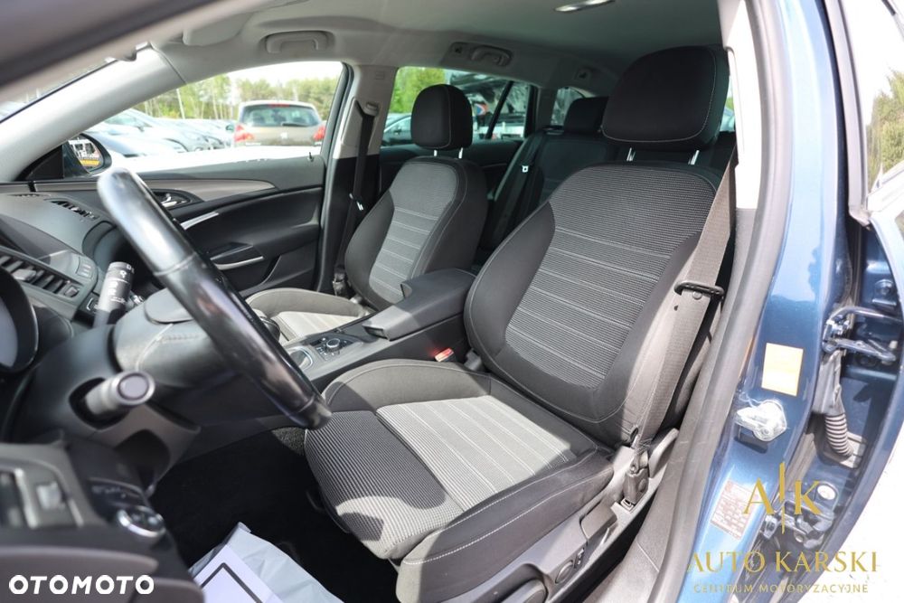Opel Insignia - 40