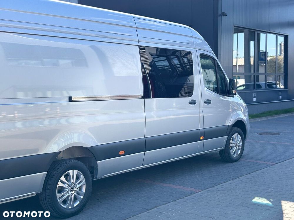 Mercedes-Benz Sprinter Furgon 319 CDI - 18
