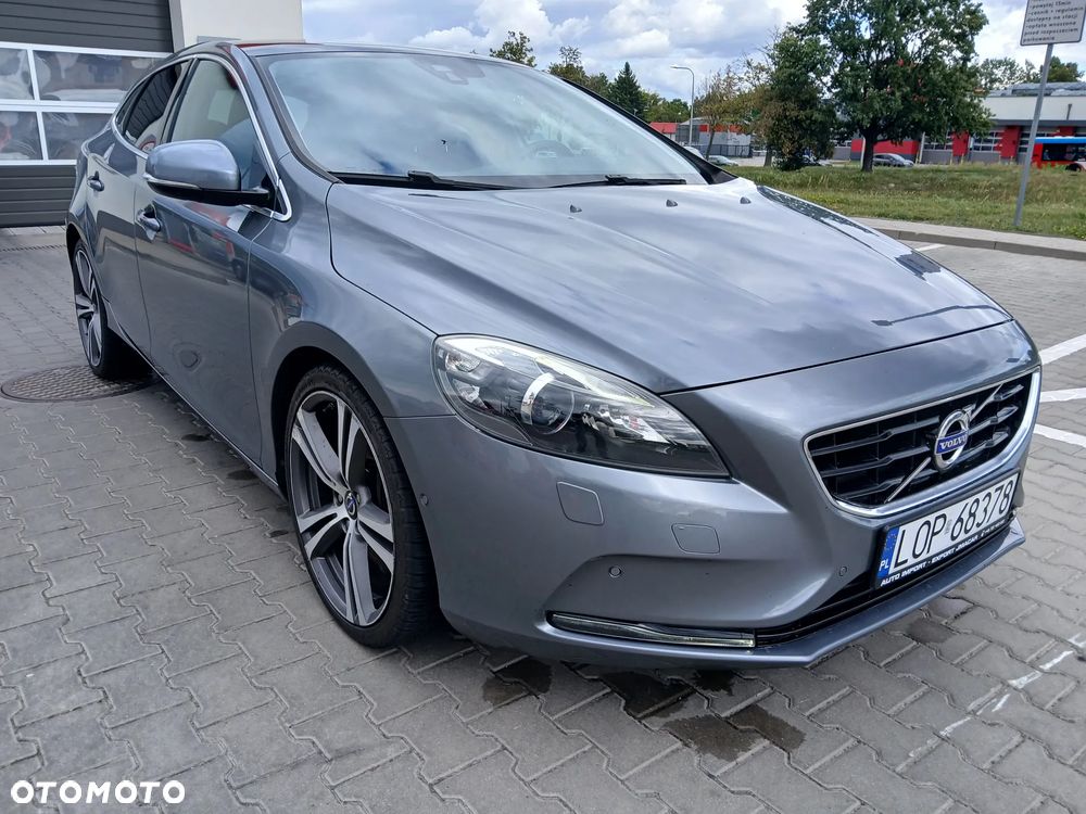 Volvo V40 D4 Drive-E Ocean Race - 26