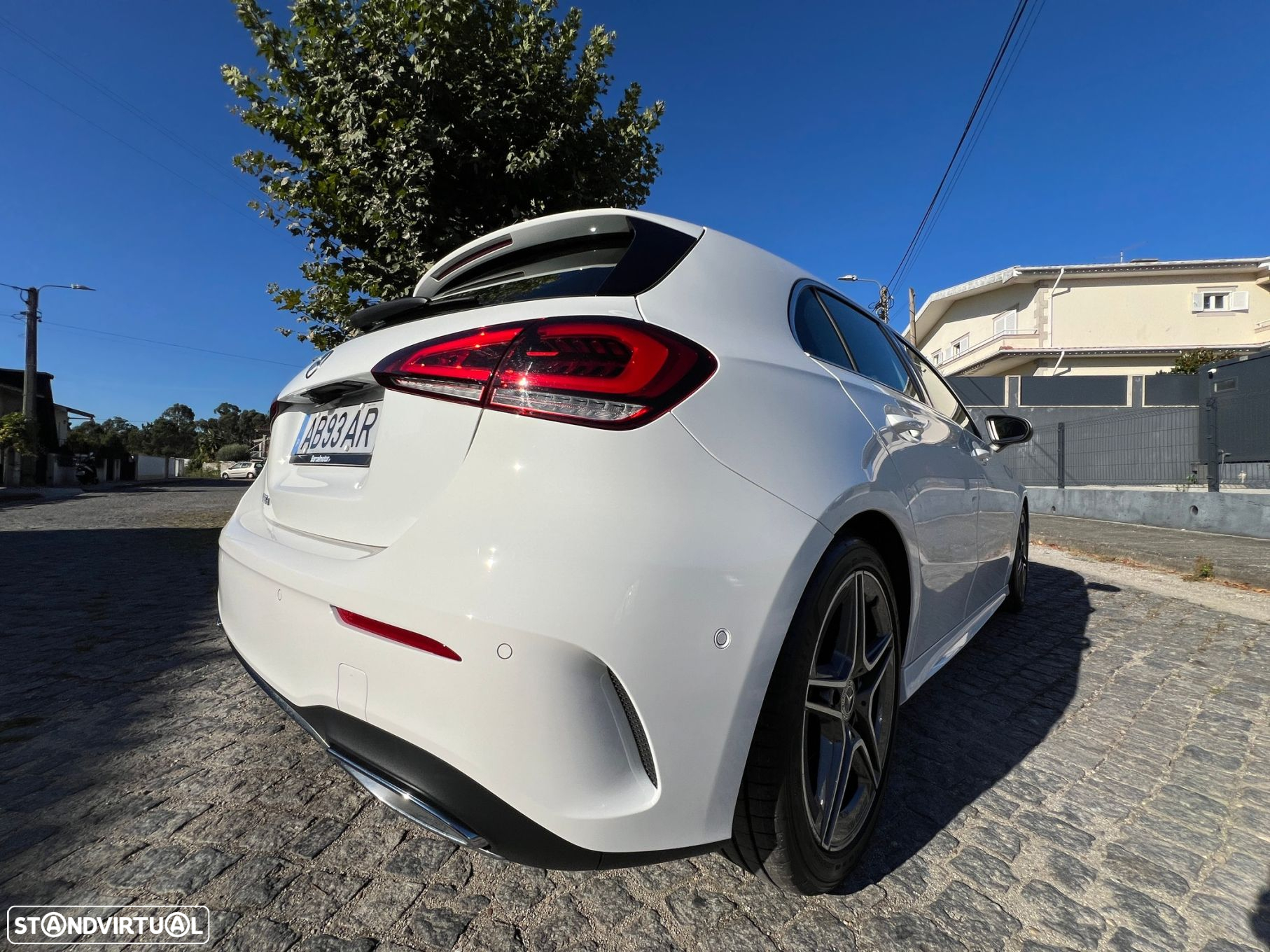 Mercedes-Benz A 180 d AMG Line - 13