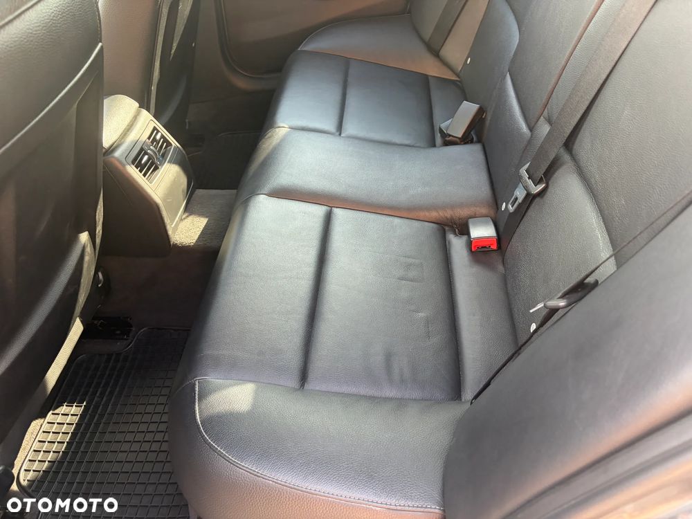 BMW Seria 3 335d - 15