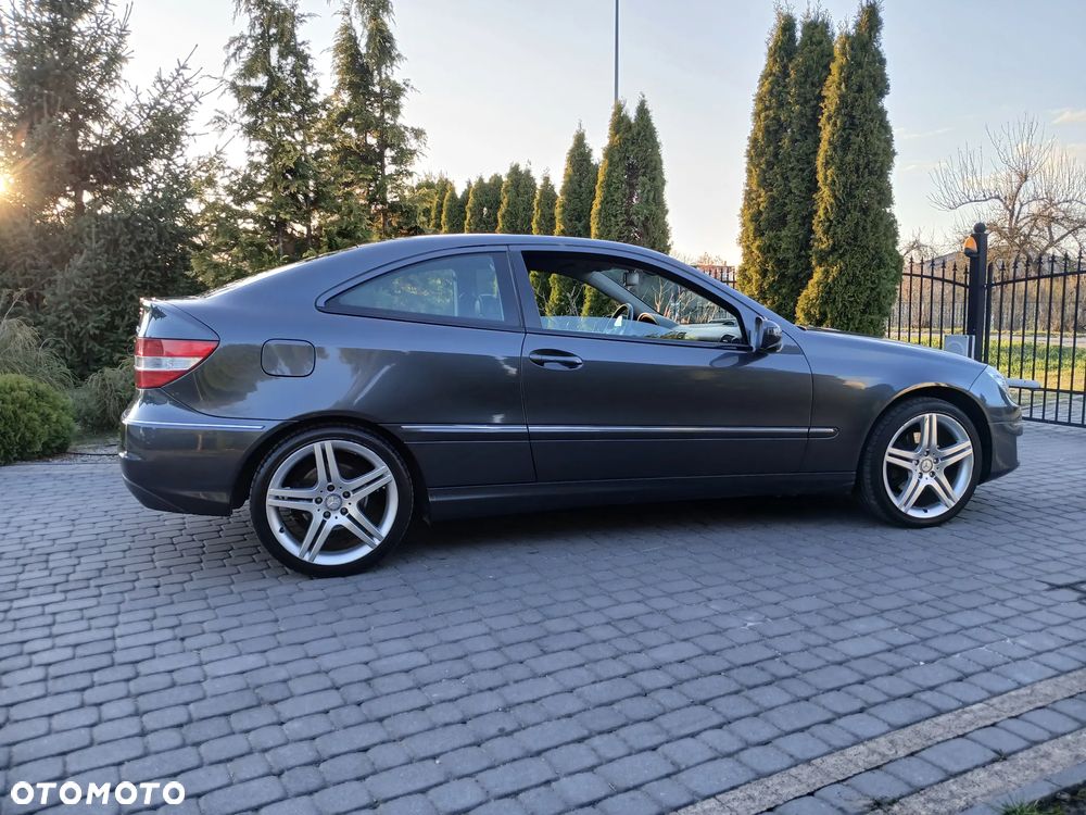 Mercedes-Benz CLC - 7