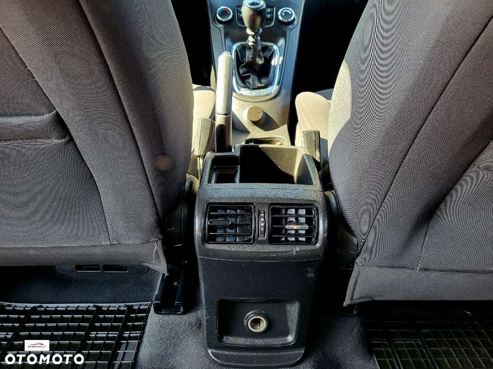 Chevrolet Orlando - 14